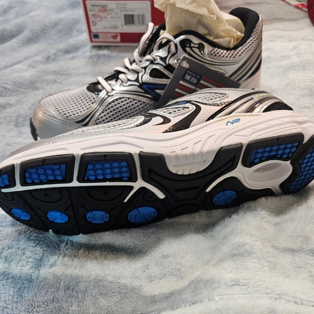 New Balance Silver and Blue Running Shoes
